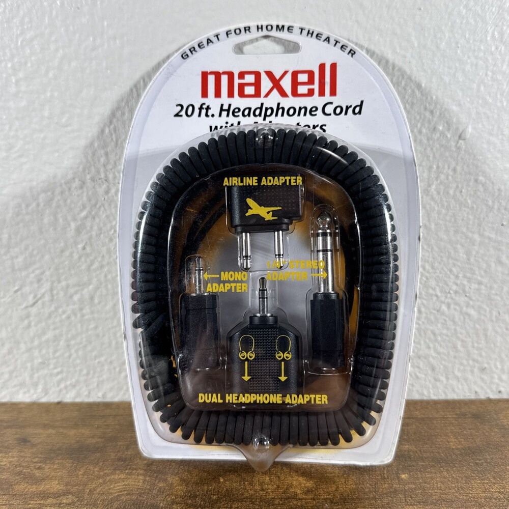 MAXELL 190399 - HP20  20ft Headphone Cord W/  Adapters